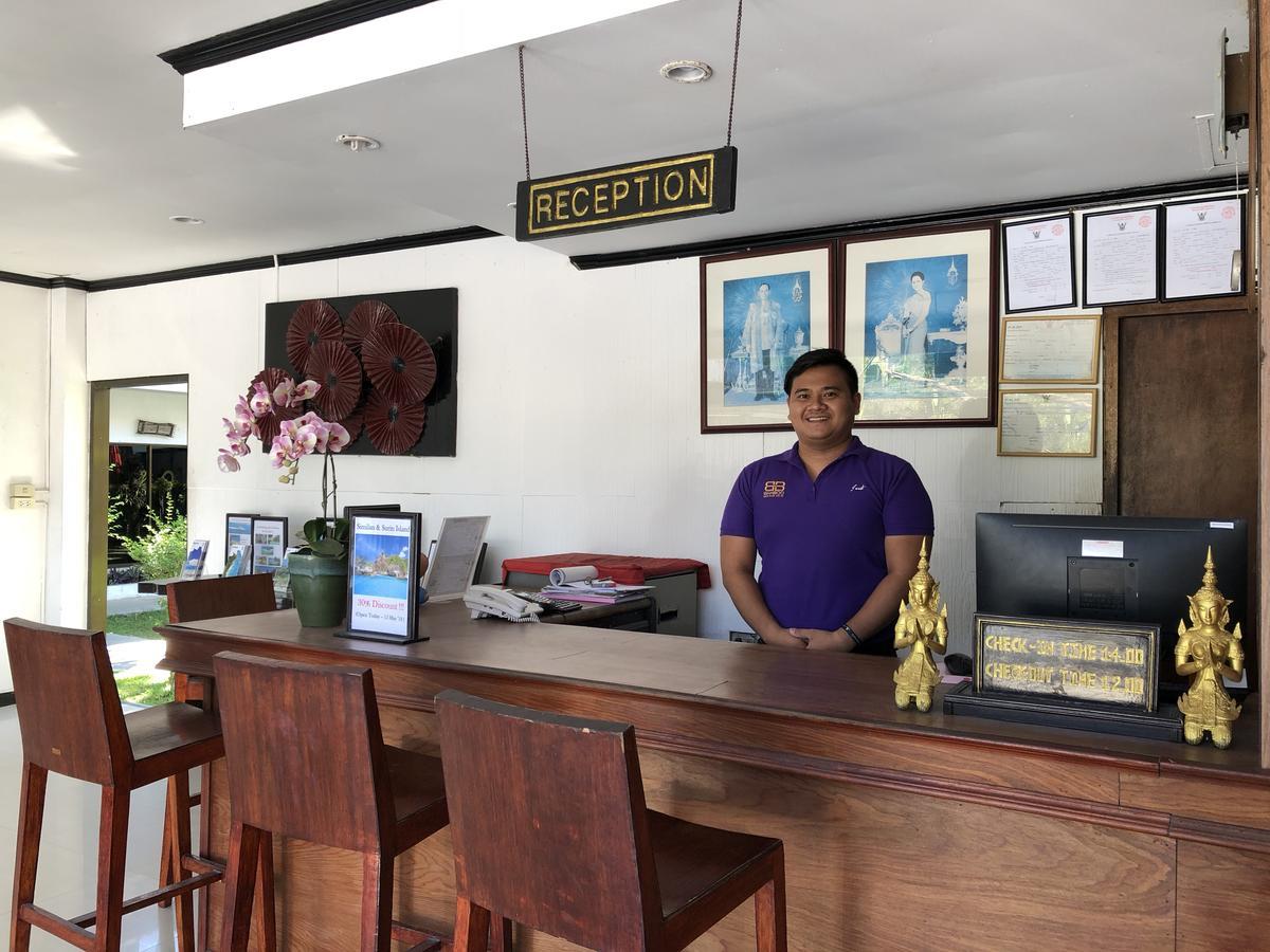 Bamboo Beach Hotel & Spa Patong Exterior foto