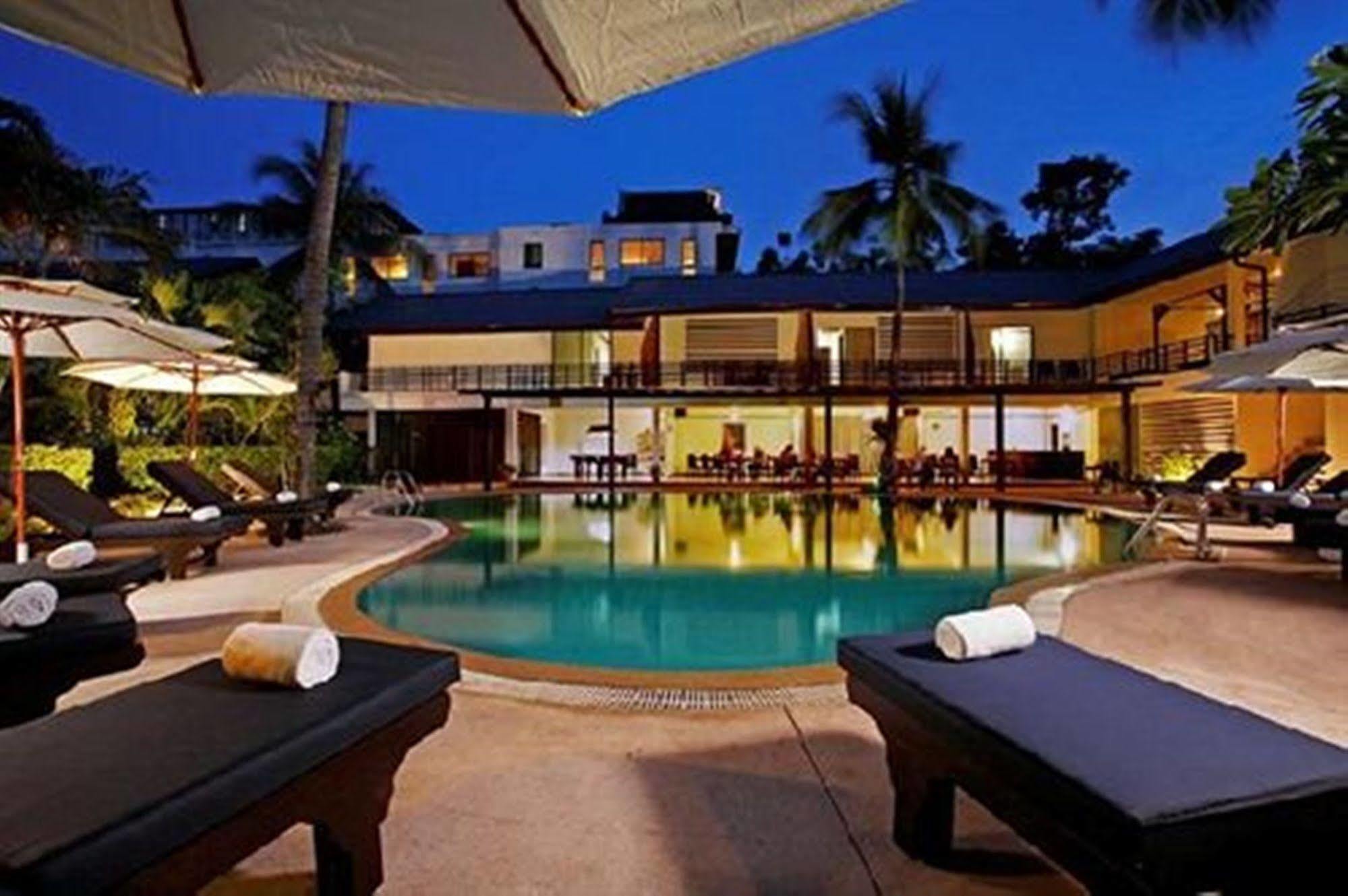 Bamboo Beach Hotel & Spa Patong Exterior foto