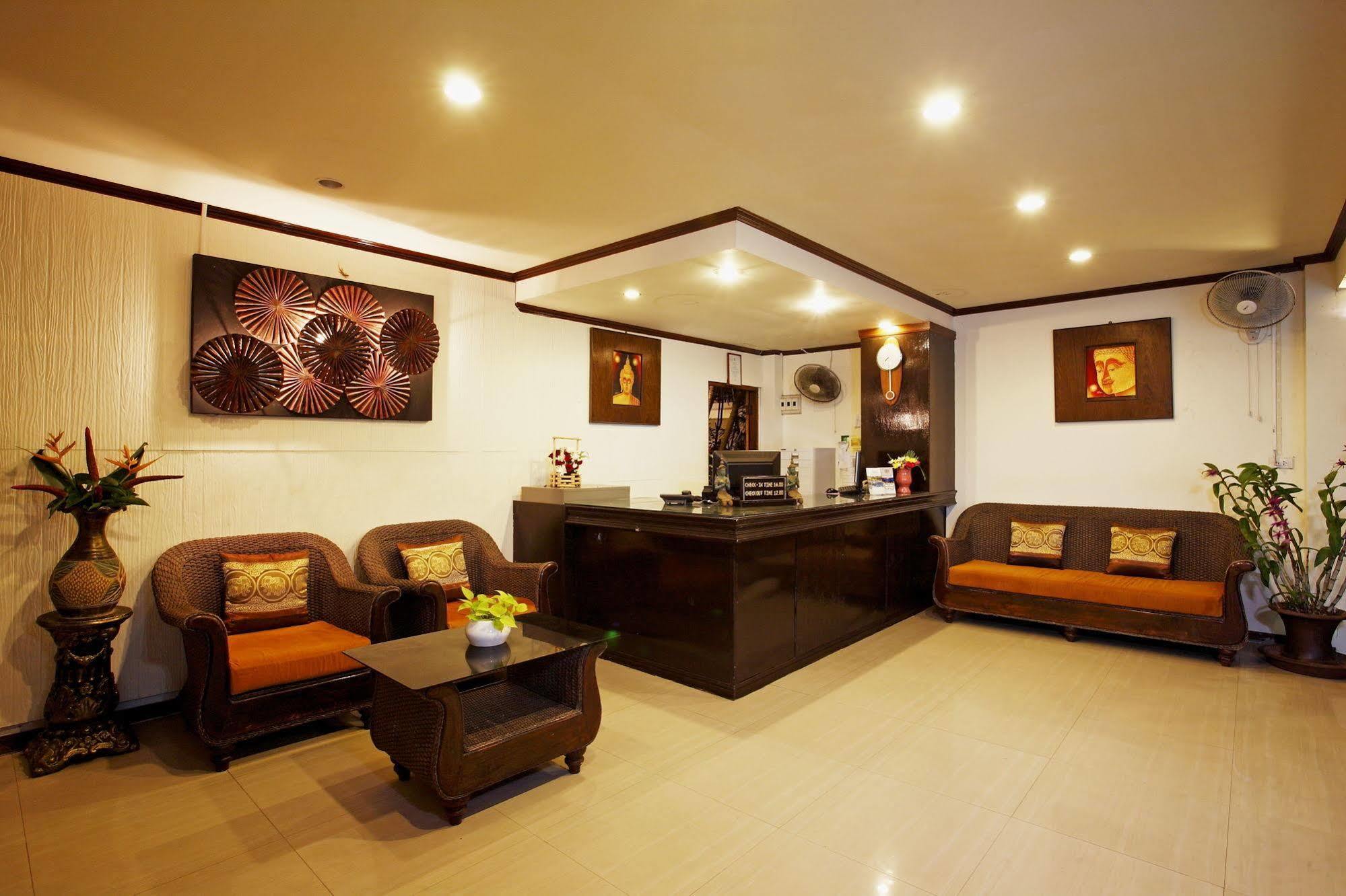 Bamboo Beach Hotel & Spa Patong Exterior foto